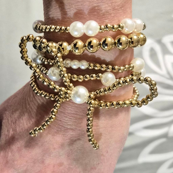 Women's Gold and White Pearl Beaded Bracelet Set, One Size - Picture 2 of 9